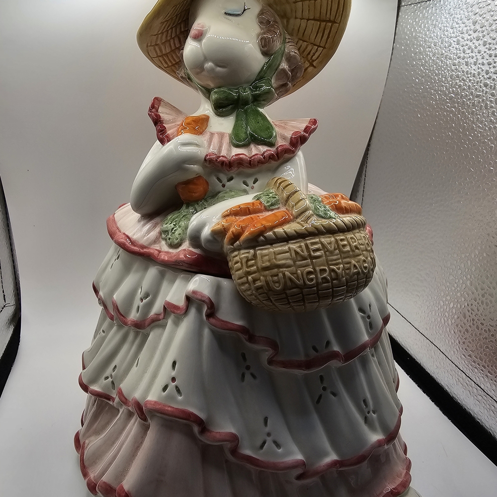 Fitz and Floyd scarlett O'hare Hand Painted Bunny rabbit Cookie jar - Picture 2 of 9